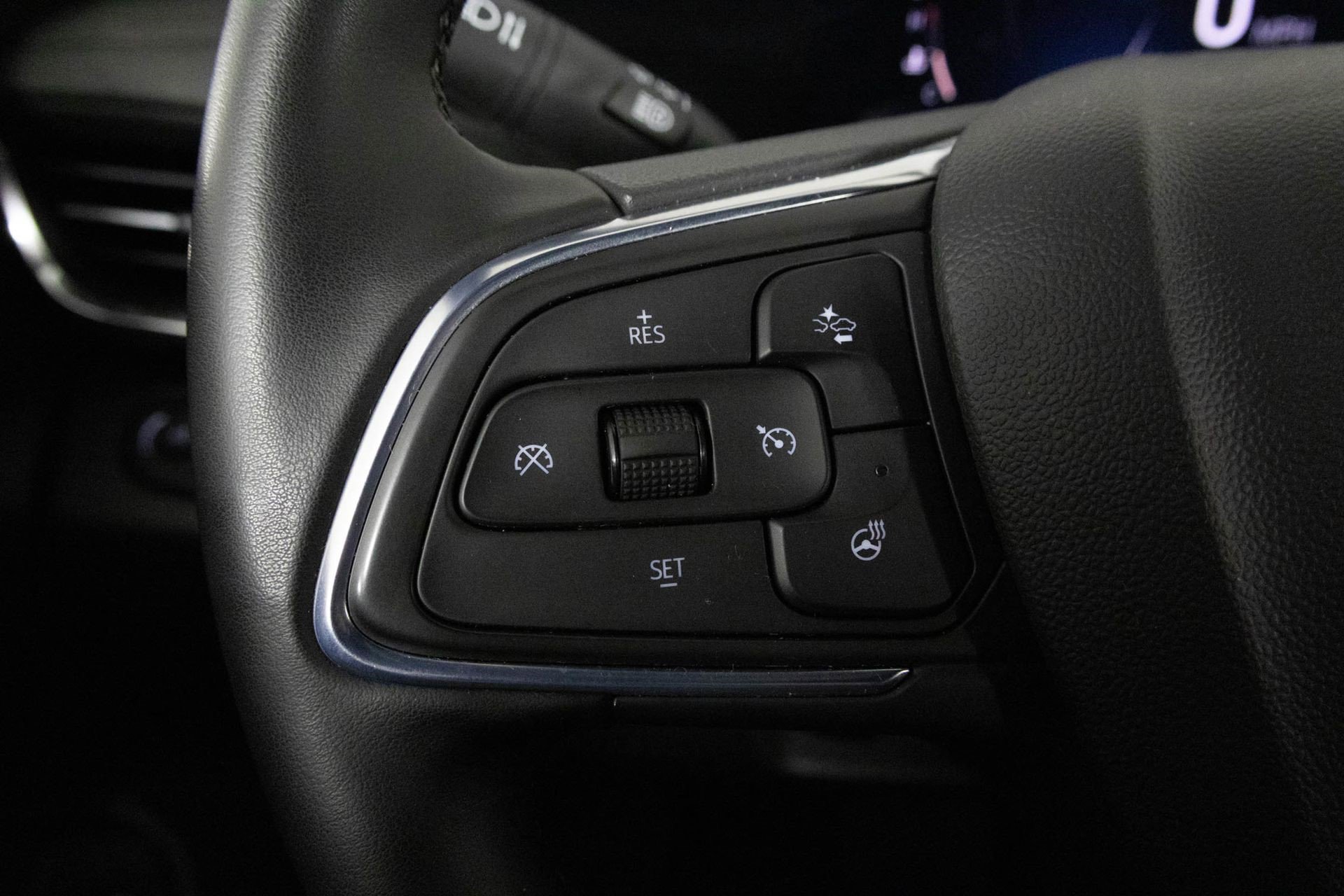 Certified 2024 Buick Envista Preferred w/ Convenience I Package image 21