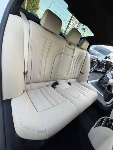 Used 2020 BMW 530i RWD image 22