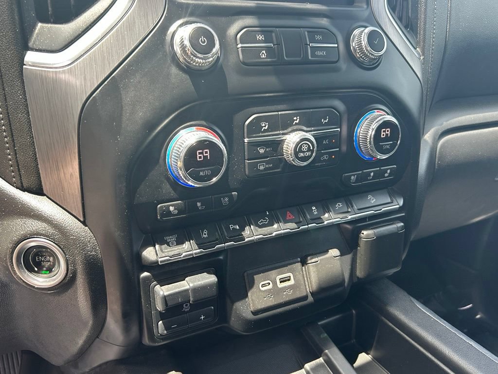 Used 2020 GMC Sierra 2500 Denali w/ Denali Ultimate Package AWD/4WD image 38