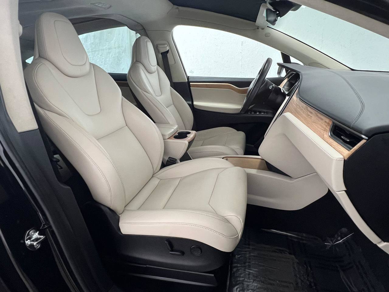 Used 2018 Tesla Model X 75D AWD/4WD image 18