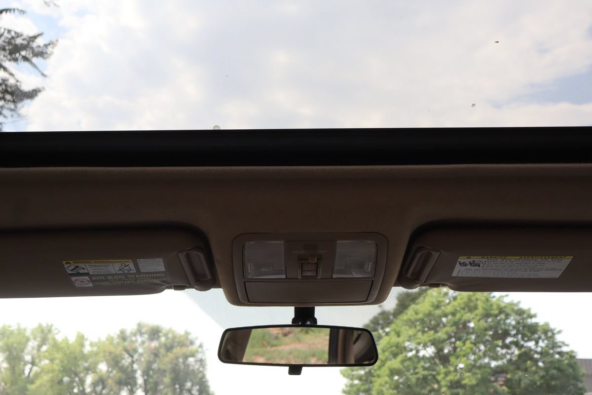 Used 2011 Toyota RAV4 4WD w/ Upgrade Value Pkg image 29