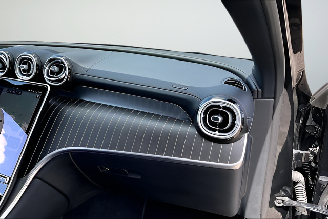 Certified 2026 Mercedes-Benz GLC 300 4MATIC image 21