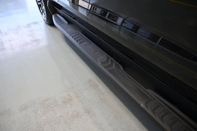 New 2026 GMC Sierra EV Elevation w/ Premium Package image 30