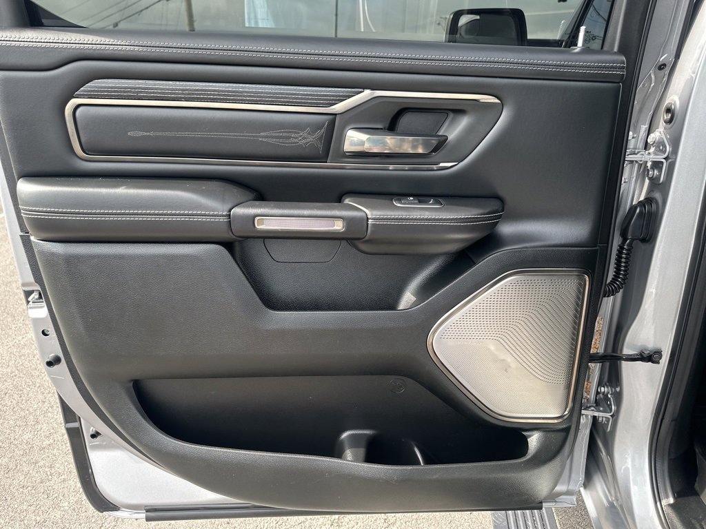 Used 2019 RAM 1500 Limited image 30