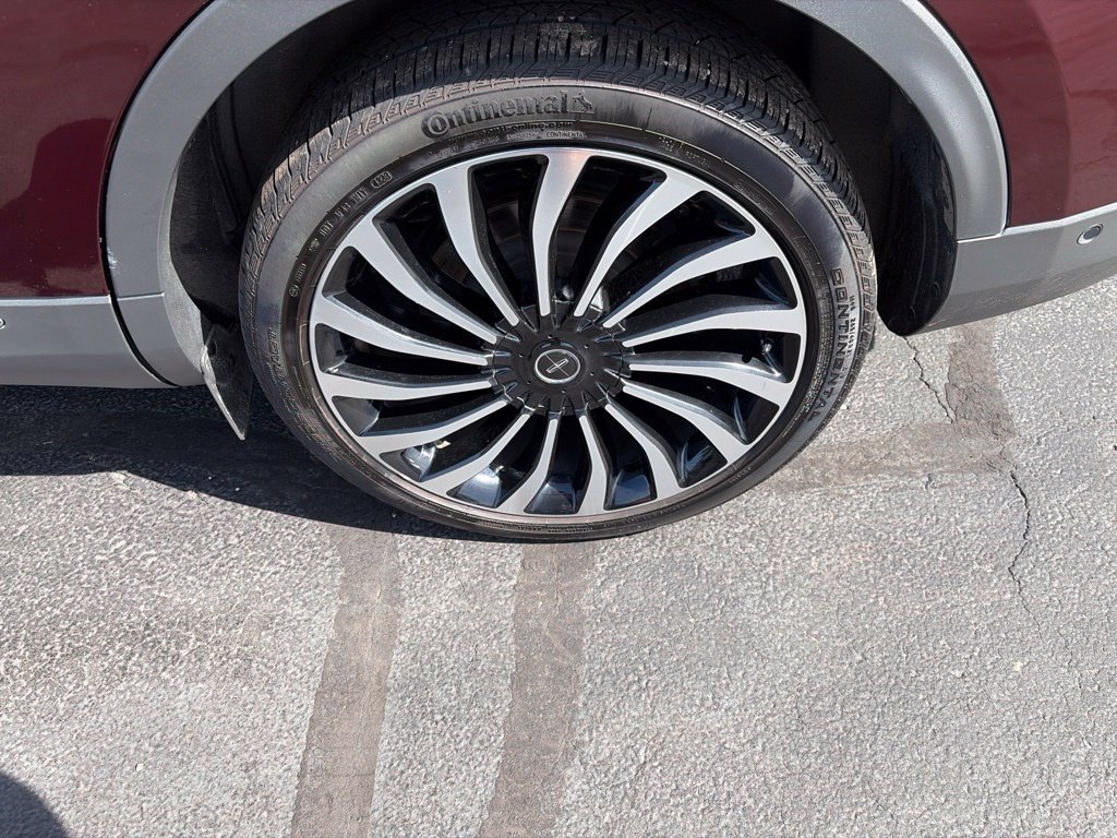 Used 2019 Lincoln Nautilus Black Label AWD/4WD image 13