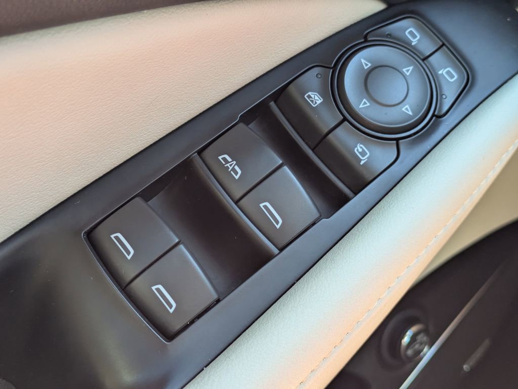 Used 2023 Buick Enclave Premium w/ Experience Buick Package image 28