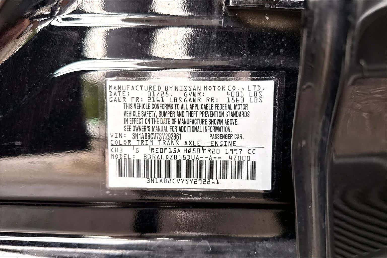 Used 2025 Nissan Sentra SV FWD image 34