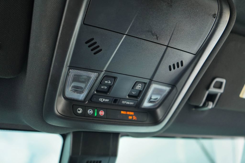 Used 2024 Chevrolet Equinox RS w/ RS Leather Package FWD image 29