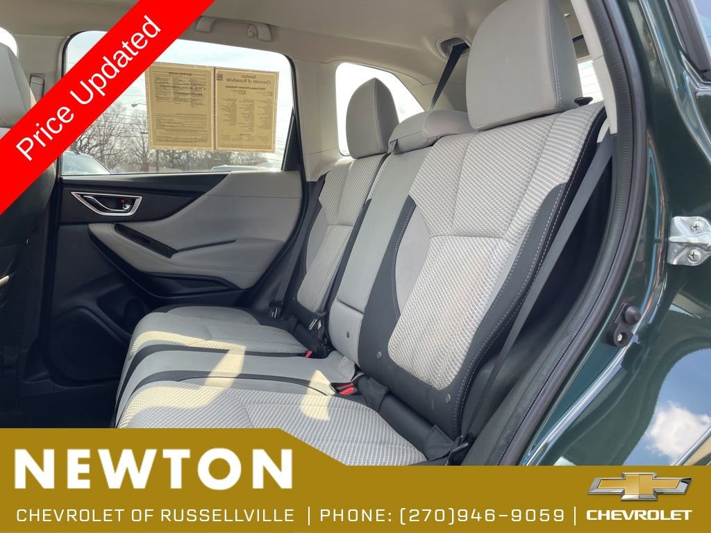 Used 2024 Subaru Forester Premium AWD/4WD image 40