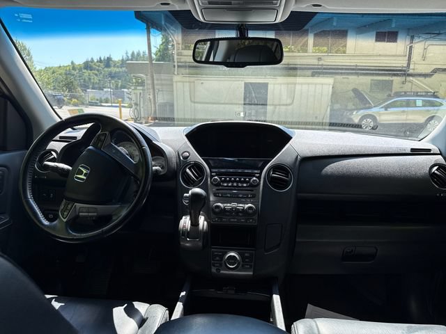 Used 2012 Honda Pilot Touring image 11