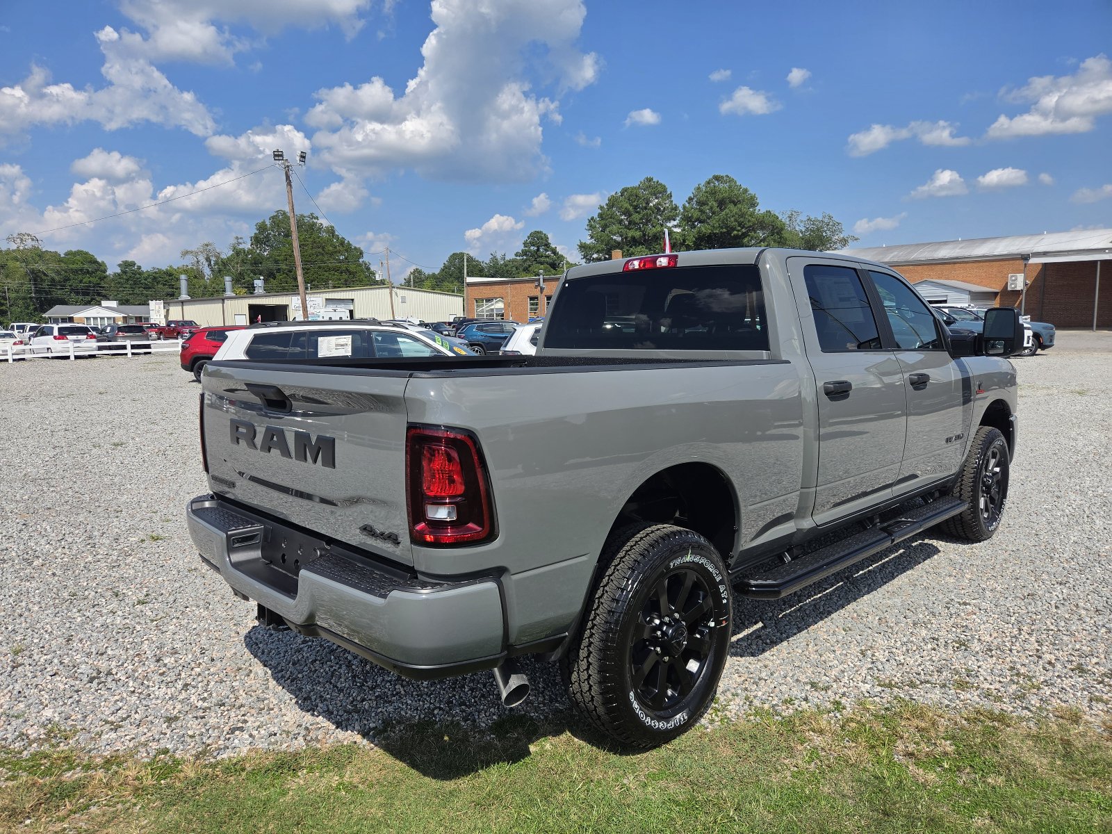 New 2026 RAM 2500 Big Horn AWD/4WD image 4