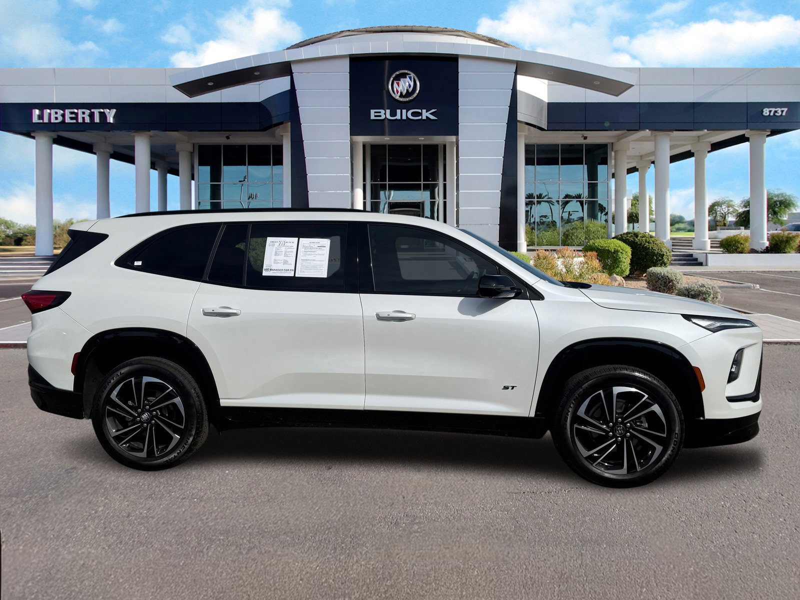 Used 2025 Buick Enclave Sport Touring w/ Power Package image 2