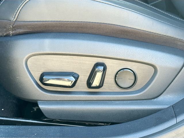 Used 2020 Lexus ES 300h w/ Premium Package FWD image 24