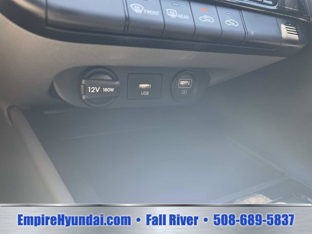 Used 2023 Hyundai Elantra SEL FWD image 30