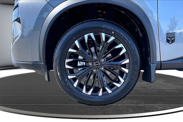 New 2026 Nissan Rogue Dark Armor image 13