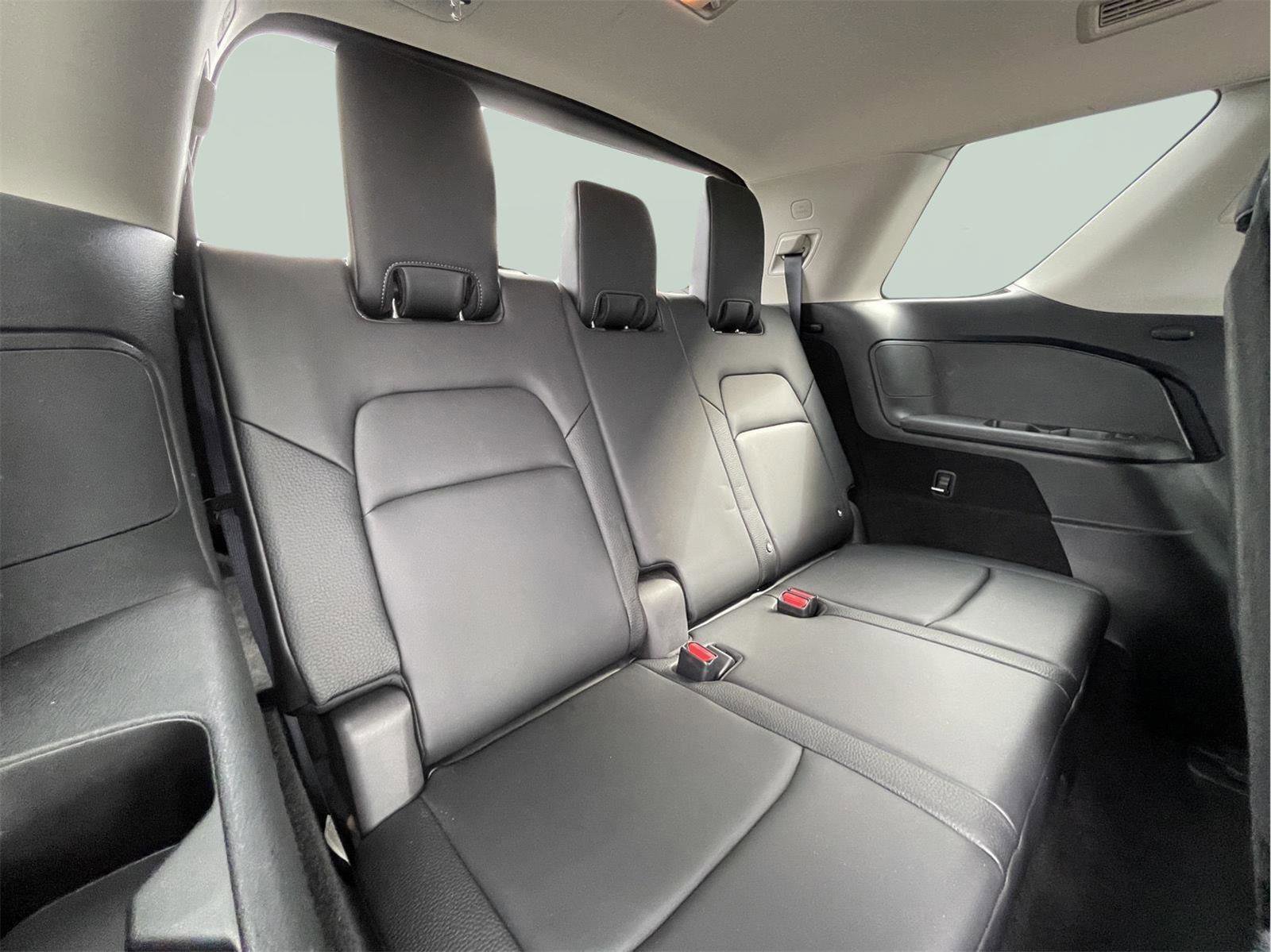 Used 2022 Nissan Pathfinder SL AWD/4WD image 22