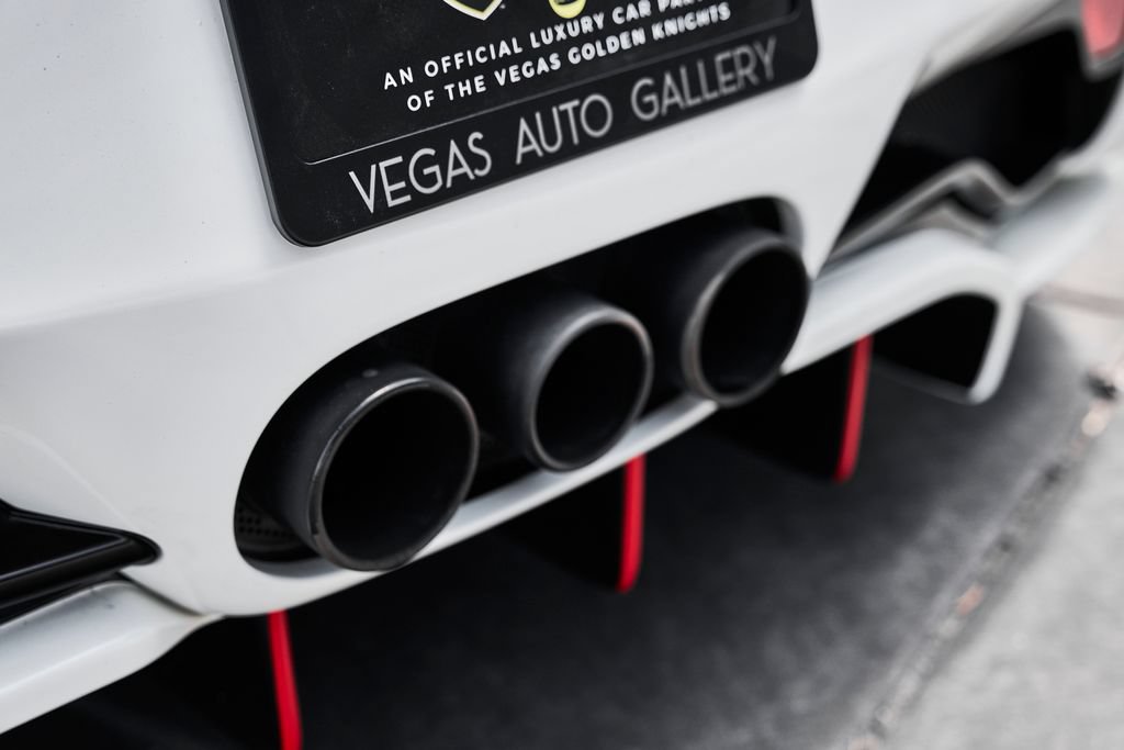 Used 2014 Ferrari 458 Spider RWD image 18