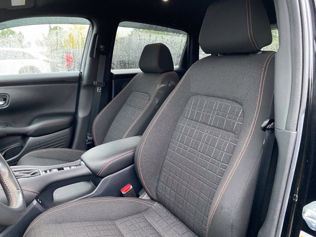 Used 2024 Honda HR-V Sport image 3