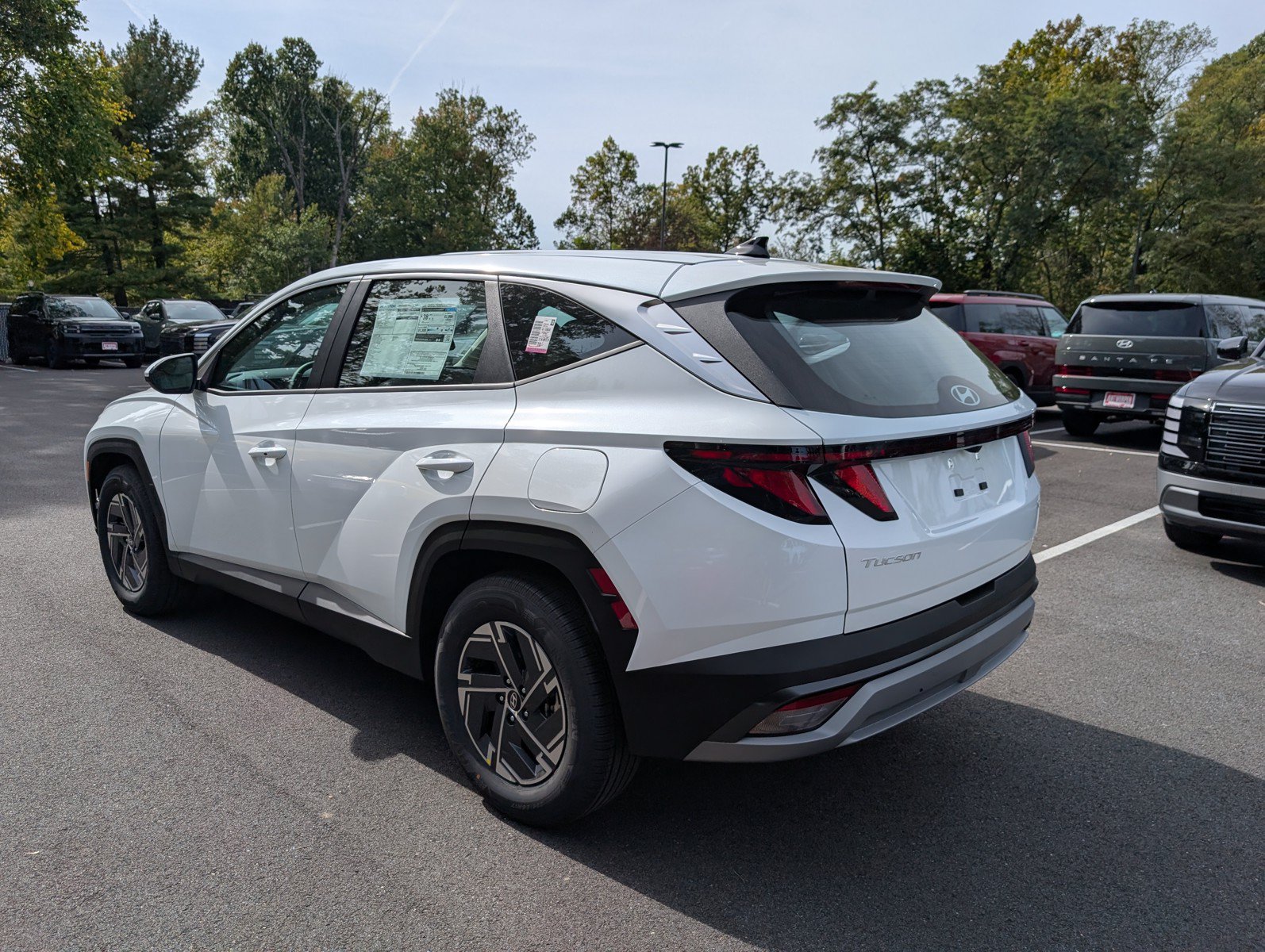 New 2026 Hyundai Tucson Blue SE FWD image 4