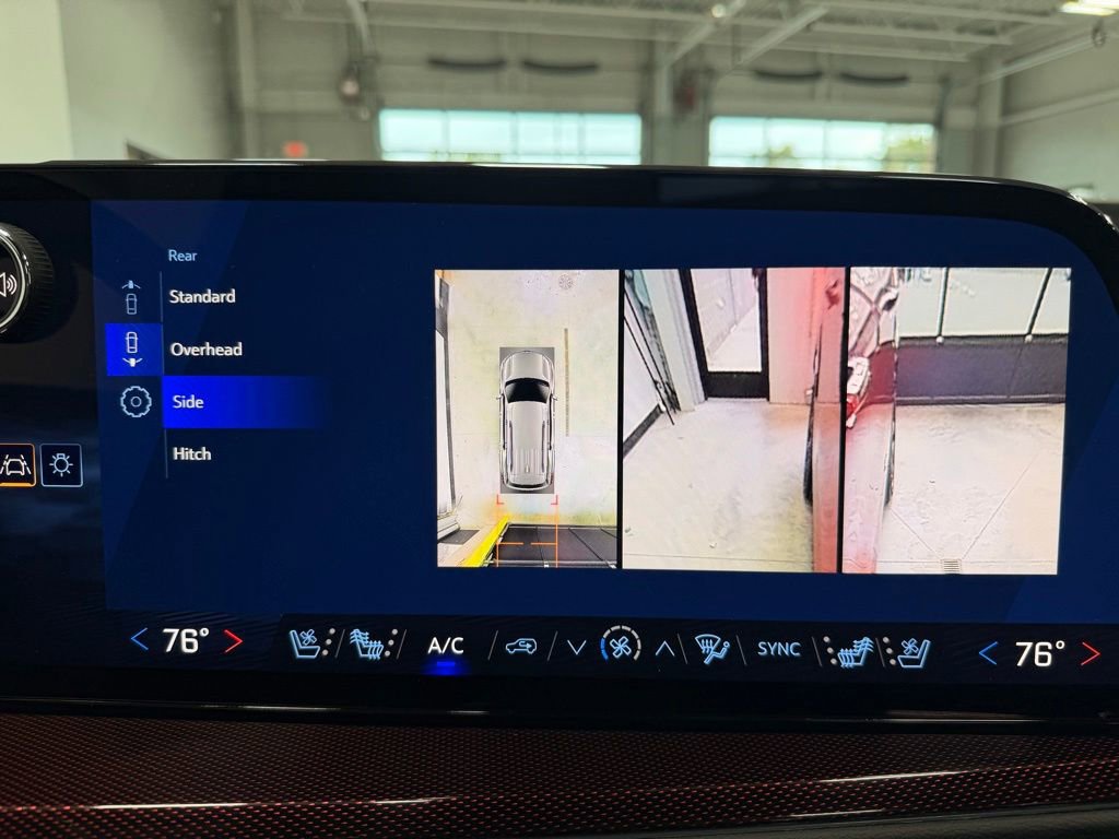 Used 2026 Chevrolet Traverse RS w/ LPO, Floor Liner Package AWD/4WD image 51