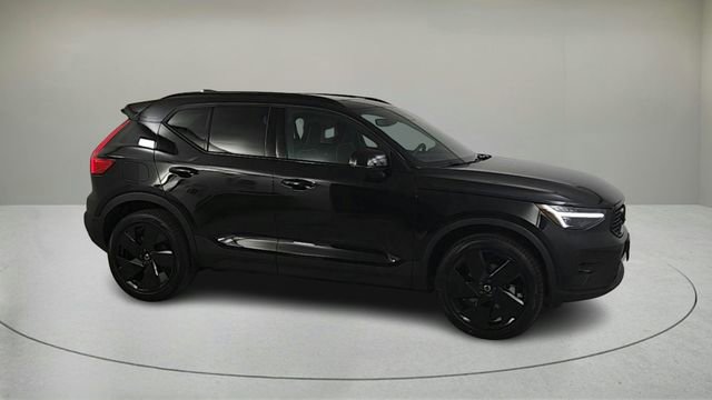 New 2026 Volvo XC40 B5 Ultra w/ Climate Package AWD/4WD image 2