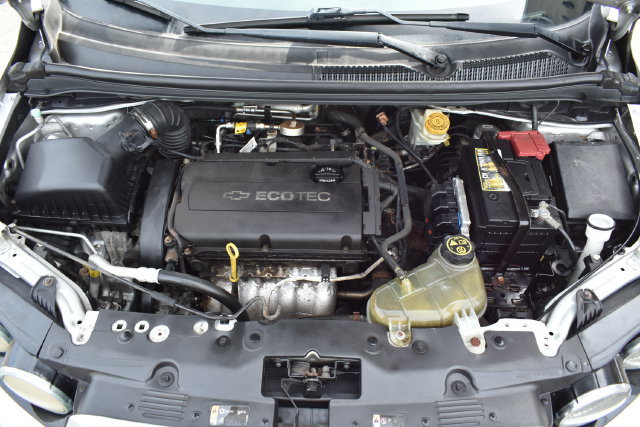 Used 2014 Chevrolet Sonic LS FWD image 38