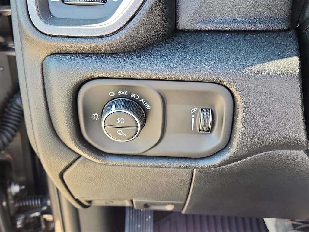 New 2026 RAM 2500 Tradesman image 30