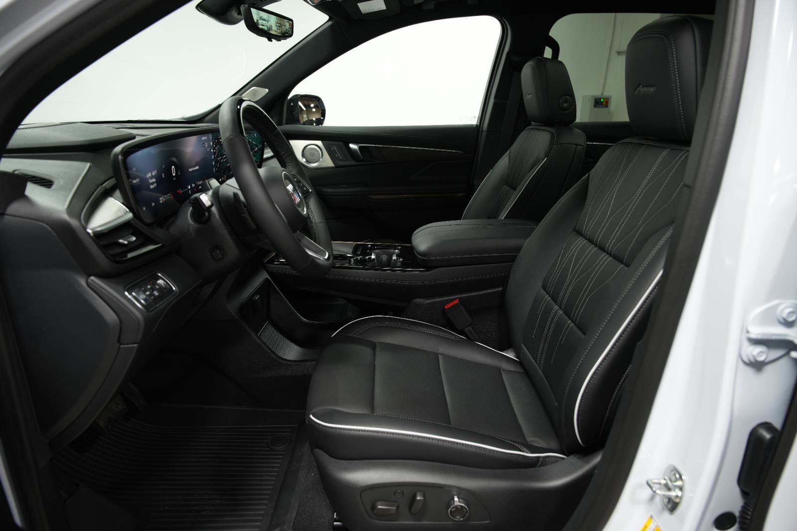 New 2026 Buick Enclave Avenir w/ Super Cruise Package image 28