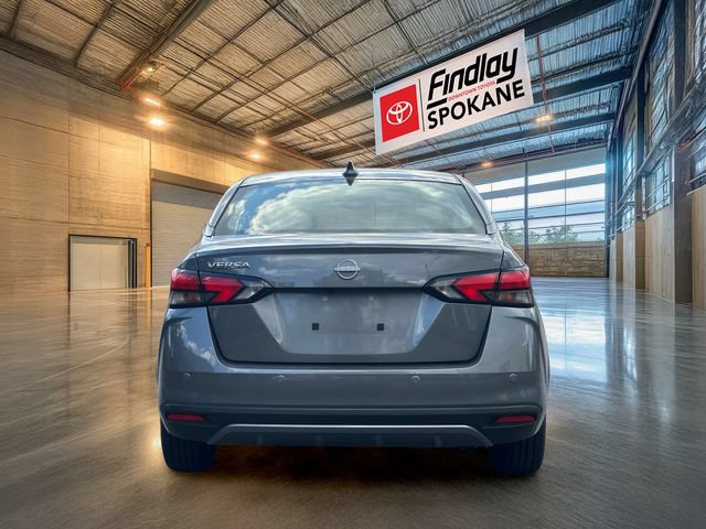 Used 2025 Nissan Versa SV FWD image 5
