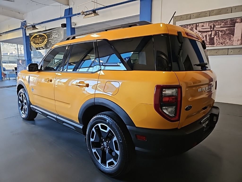 Used 2023 Ford Bronco Sport Outer Banks w/ Tech Package image 7