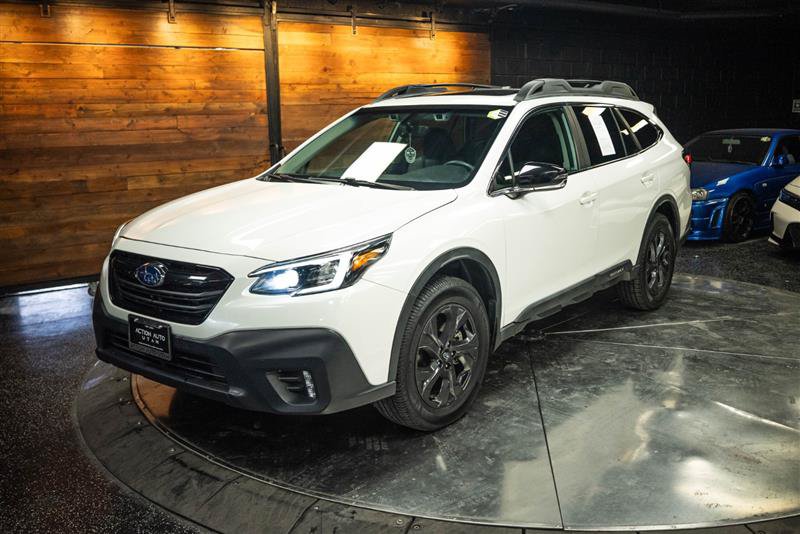 Used 2022 Subaru Outback Onyx Edition XT w/ Popular Package #2 AWD/4WD image 2