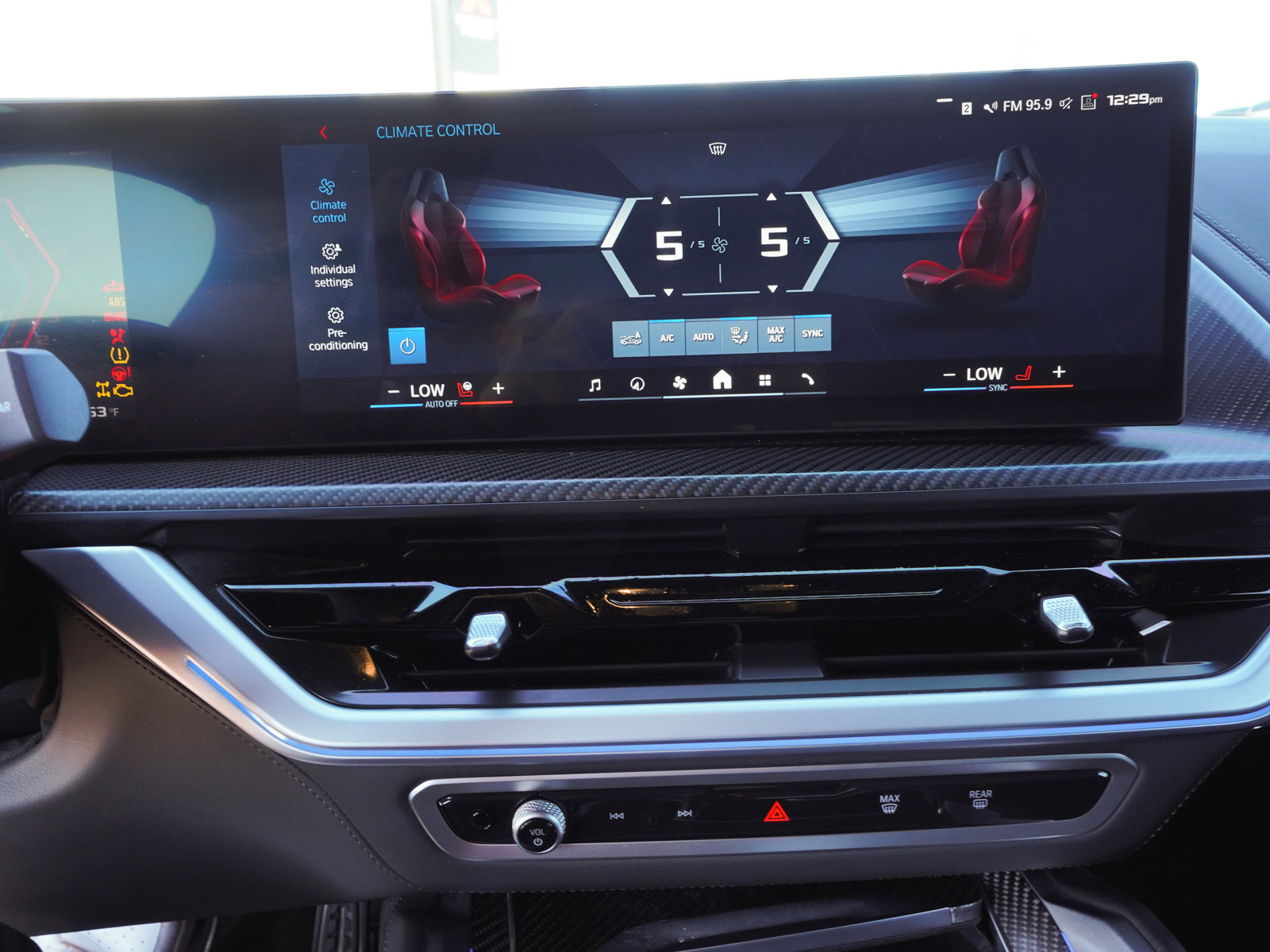 Used 2025 BMW XM image 24