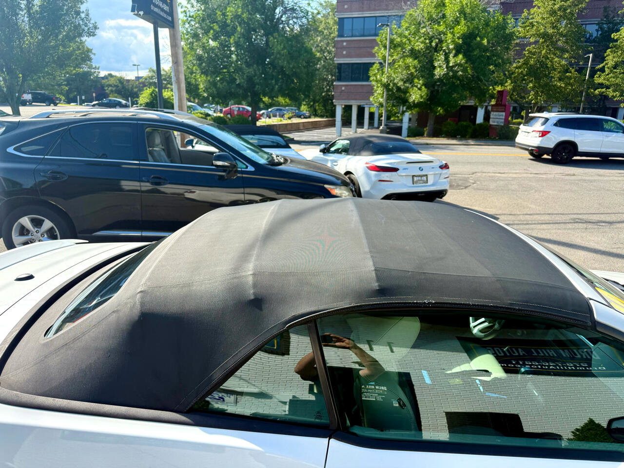 Used 2010 Ford Mustang Convertible image 19