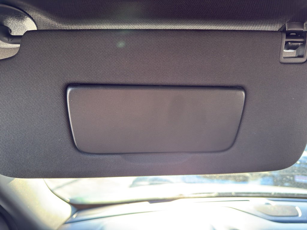 Used 2023 Chevrolet Traverse RS image 25