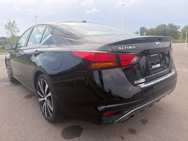 Used 2020 Nissan Altima 2.5 SR FWD image 11