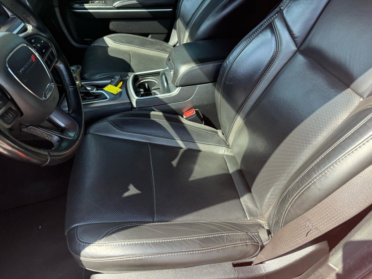 Used 2021 Dodge Charger SXT w/ Leather Interior Group RWD image 10