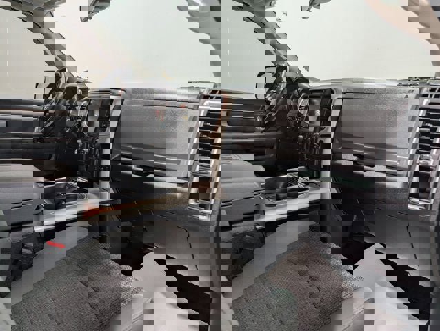 Used 2016 RAM 2500 Big Horn w/ Black Appearance Group image 17