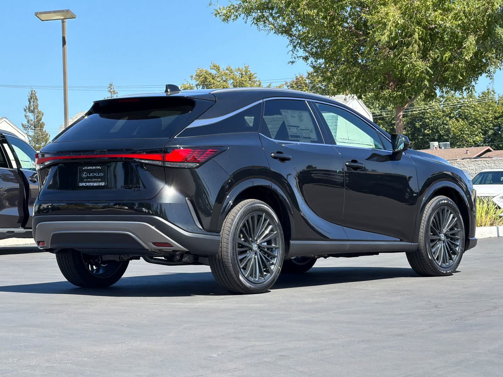 New 2026 Lexus RX 350h w/ Convenience Package AWD/4WD image 2