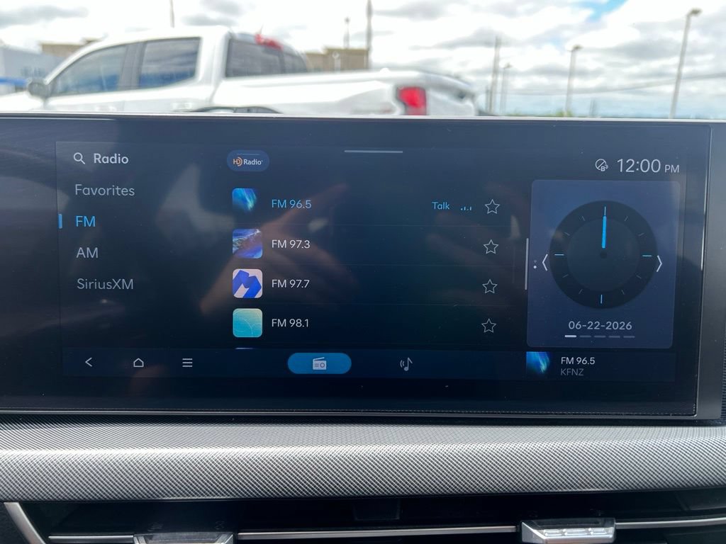Used 2025 Hyundai Sonata SEL FWD image 29