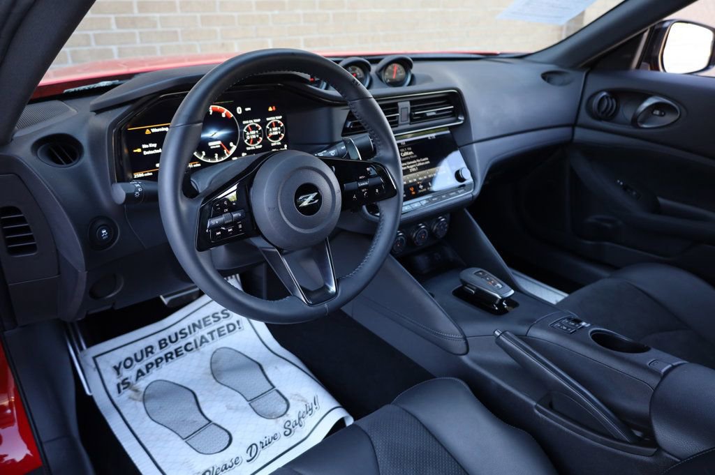 Used 2025 Nissan Z Performance w/ Floor Mat Package image 14