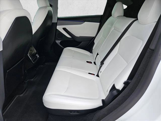 Used 2026 Tesla Model Y AWD image 23