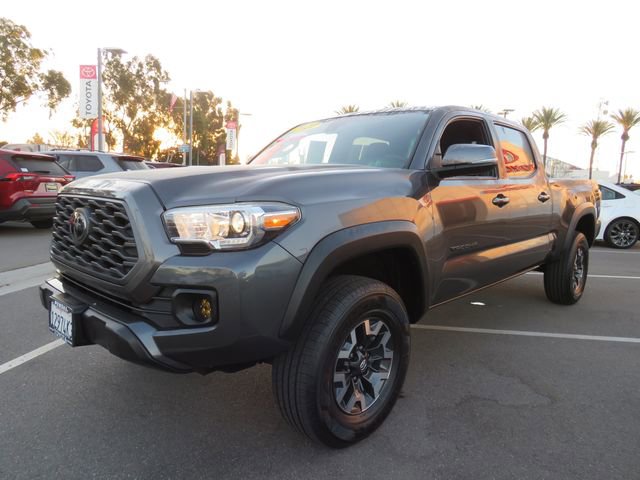 Certified 2022 Toyota Tacoma TRD Off-Road w/ Technology Package image 3