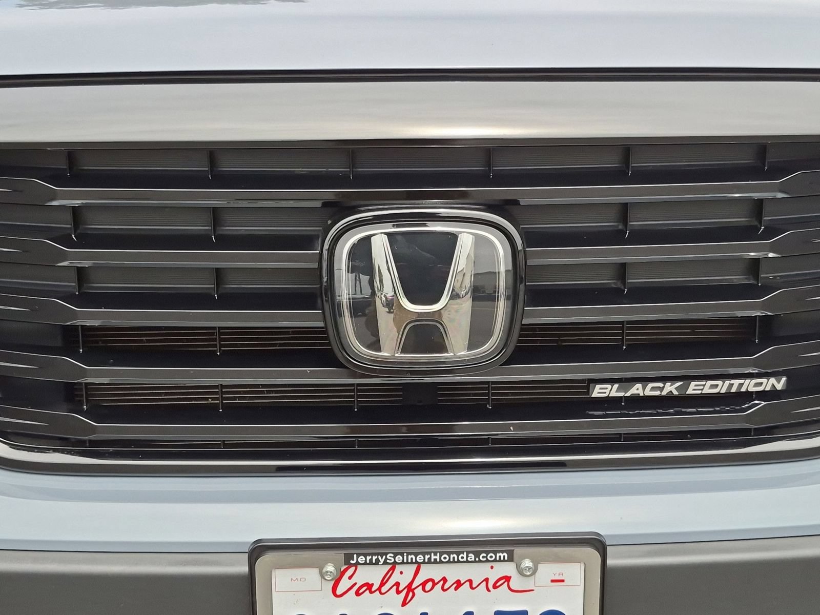Used 2023 Honda Ridgeline Black Edition image 9