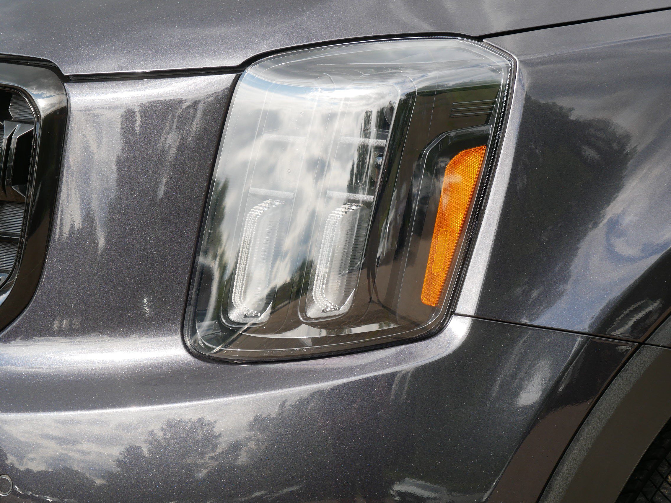 Certified 2025 Kia Telluride SX Prestige X-Line AWD/4WD image 16