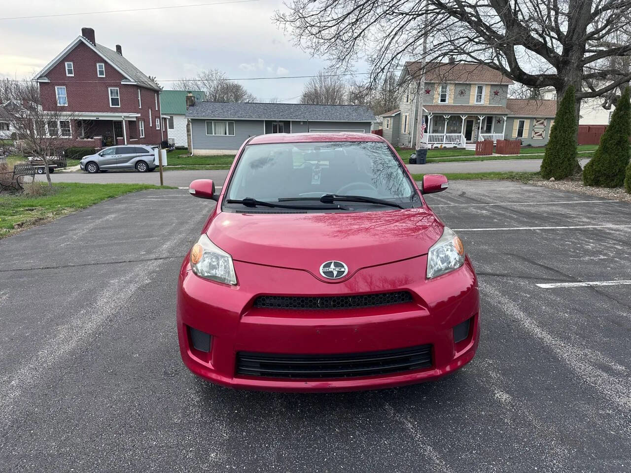 Used 2014 Scion xD image 2