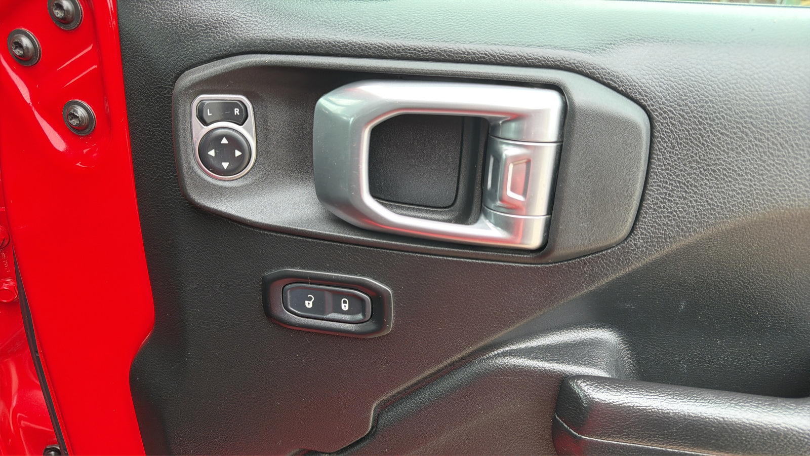 Used 2021 Jeep Wrangler Unlimited Sport AWD/4WD image 23