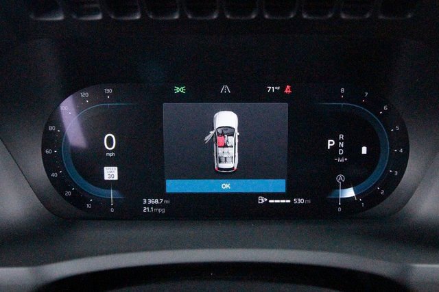 Used 2025 Volvo XC90 B6 Plus w/ Protection Package Premier image 25