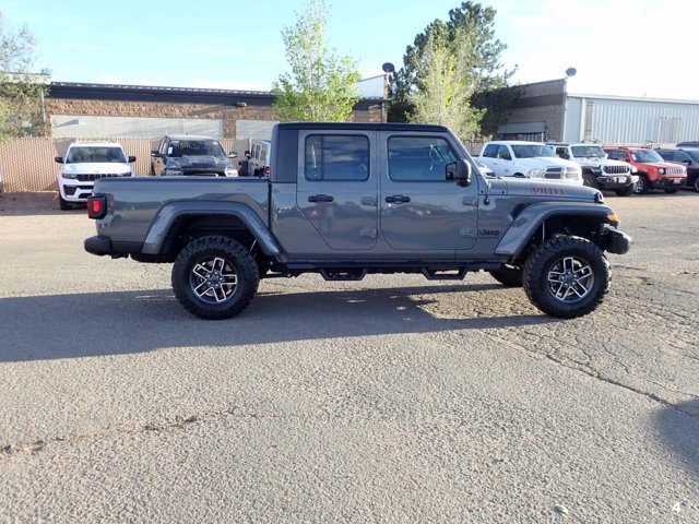 Used 2021 Jeep Gladiator Willys image 14