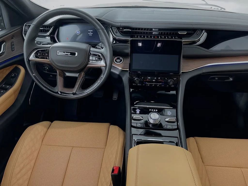 New 2025 Jeep Grand Cherokee Summit w/ Adv Protech Group IV image 23