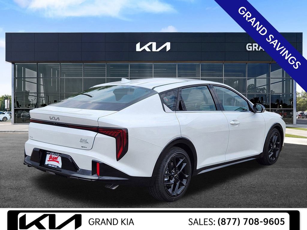 New 2025 Kia K4 GT-Line Turbo image 5